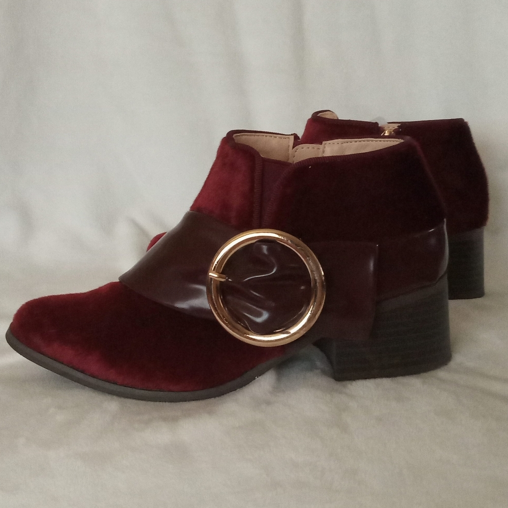 Red wine color women bootie